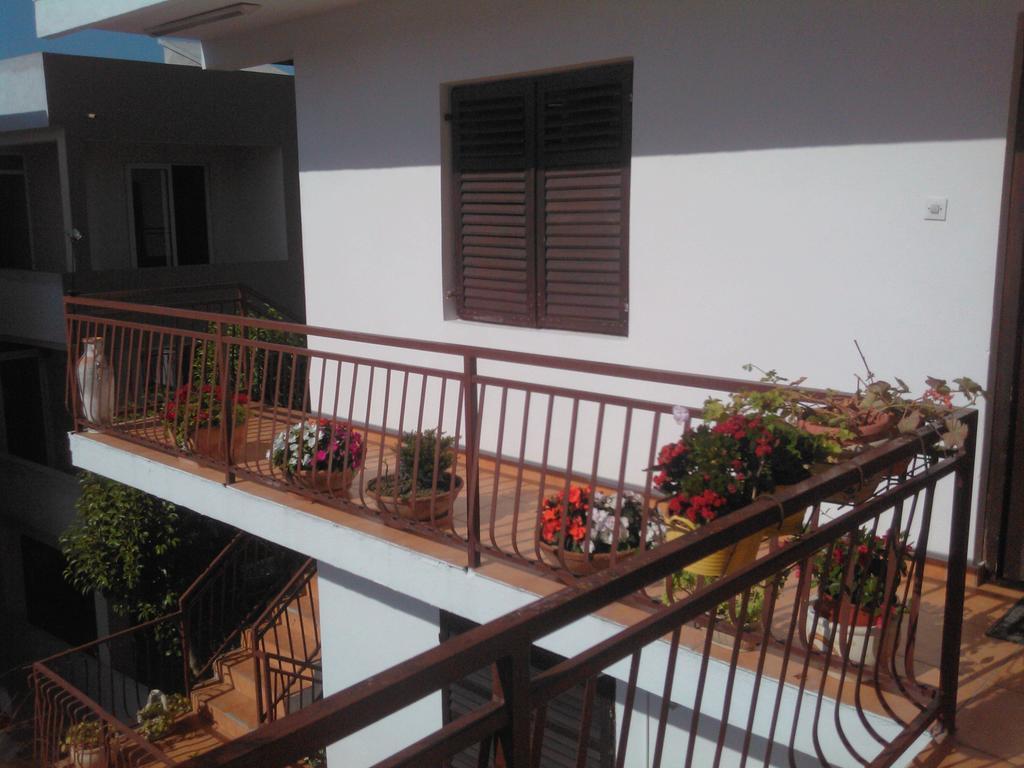 Apartmani Dado Улцин Екстериор снимка
