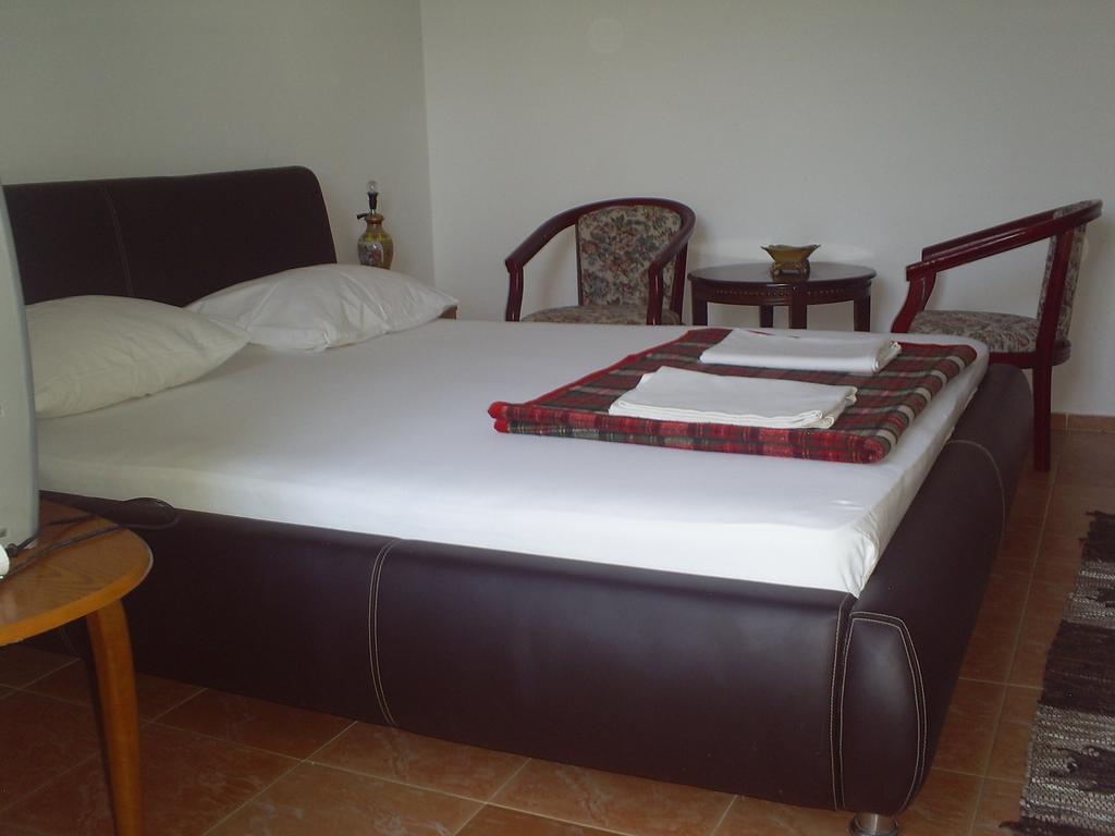 Apartmani Dado Улцин Екстериор снимка