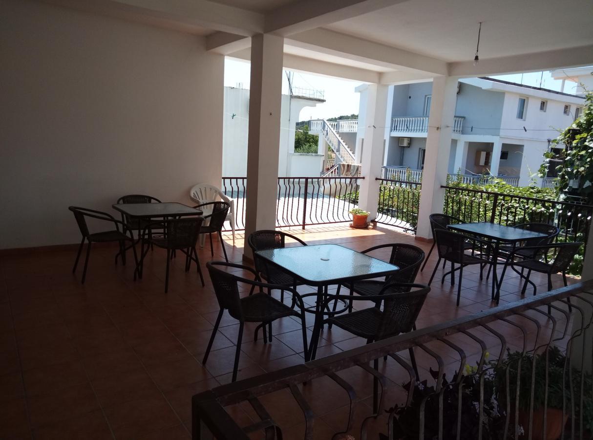Apartmani Dado Улцин Екстериор снимка